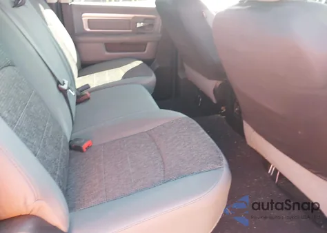 2016 Ram 1500 Big Horn z USA, uszkodzony, nr VIN 3C6RR7LT2GG175441